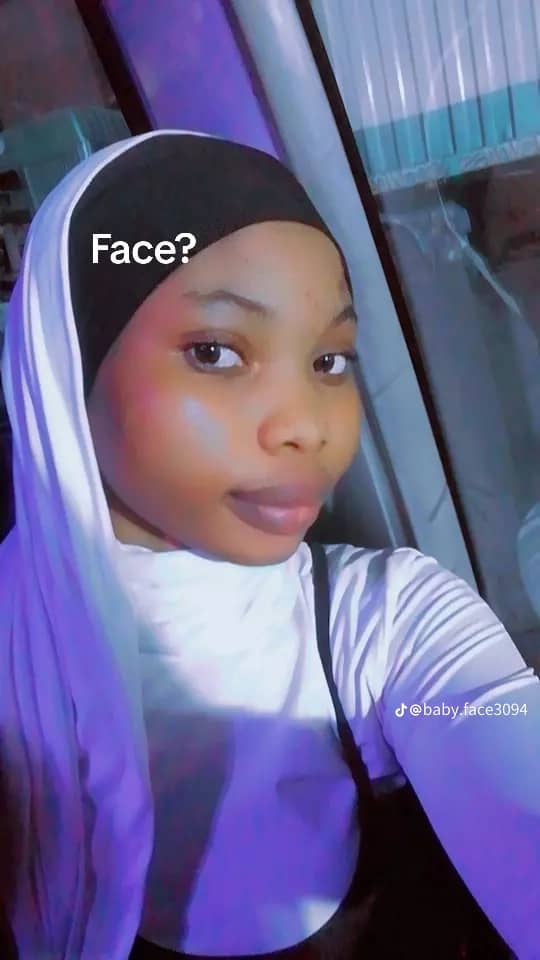 QUEEN LOVETH{boss lady}